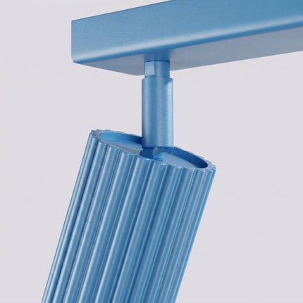 Plafonnier Oslo barre 4 spots orientables 81 cm bleu azur, détail de la fixation
