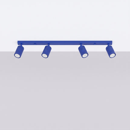 Plafonnier Oslo Barre 4 Spots Orientables 81 cm en Aluminium Bleu Outremer, vue en situation