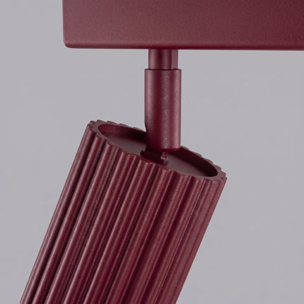 Plafonnier Oslo barre 6 spots orientables 117 cm bordeaux, détail de la fixation