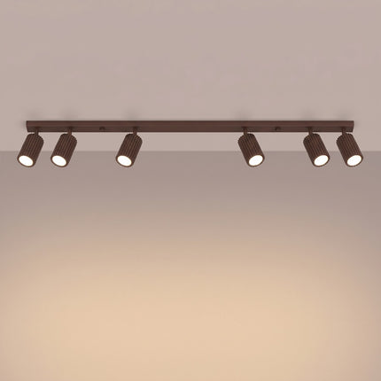 Plafonnier Oslo barre 6 spots orientables 117 cm brun chocolat, lumière allumée
