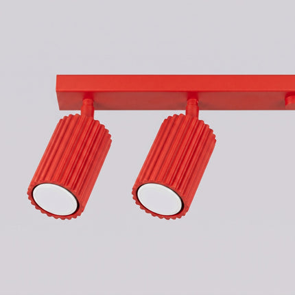 Plafonnier Oslo barre 6 spots orientables 117 cm rouge vif, vue de détail