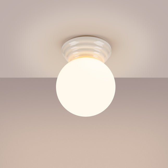 plafonnier perle céramique blanc ip44, lumière allumée