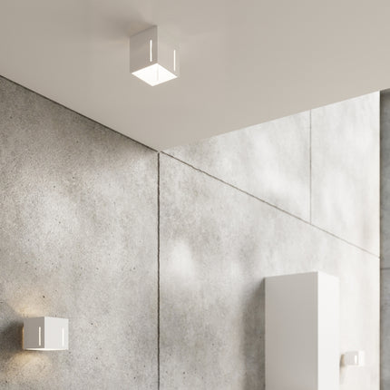 Plafonnier Pixar blanc en aluminium gros plan sur la source lumineuse