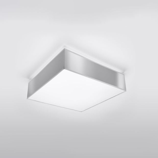 Plafonnier Plateforme carré 35 gris au plafond d'un salon