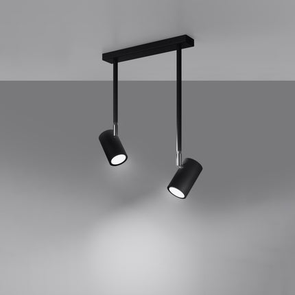 Détail de l'une des têtes cylindriques et de l'articulation chromée du plafonnier double noir