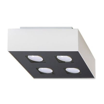 Plafonnier Quadruple Raffiné blanc en acier blanc mat sur fond neutre