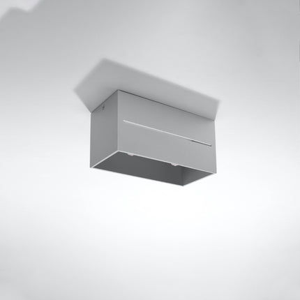 Plafonnier Rectangle Ouvert Gris en aluminium à deux spots dans un salon contemporain