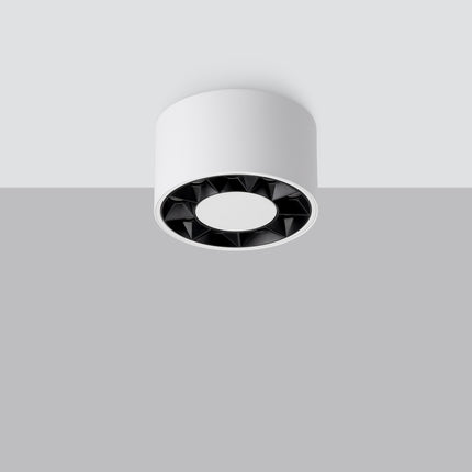 Plafonnier spot compact blanc en aluminium fixé au plafond, réflecteur facetté noir et LED centrale