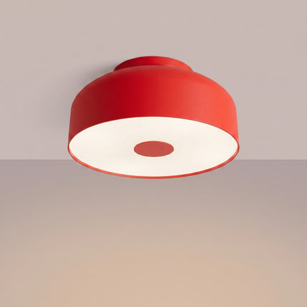 plafonnier tambour 30 cm rouge vif à 4 lumières, lumière allumée