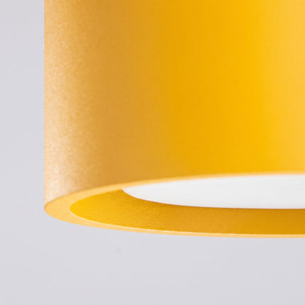 Plafonnier triple Pastille jaune ambré, packshot de trois quarts