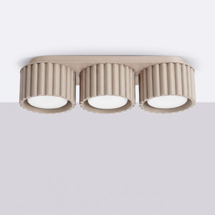Plafonnier triple spot Aura taupe, vue en situation