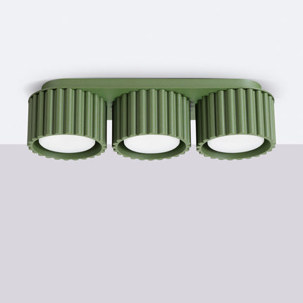 Plafonnier triple spot Aura vert olive, vue en situation