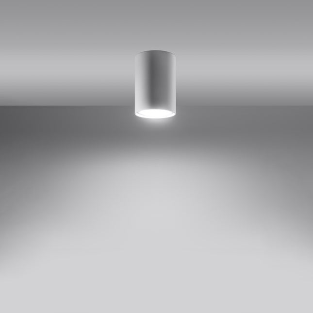 Plafonnier Tube 10 en acier blanc, vue en contre-plongée, spot GU10 à fixation plafond, style japandi épuré