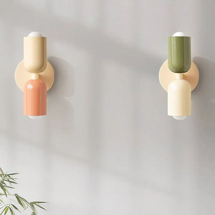 Bunte skandinavische Wandleuchte