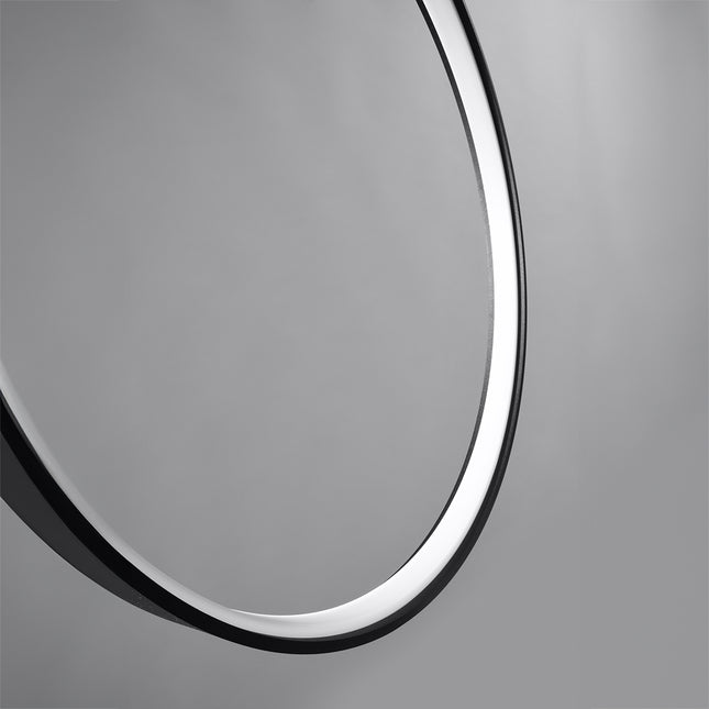 Suspension Anneau Solis 110 cm noire allumée, halo LED dans une ambiance tamisée