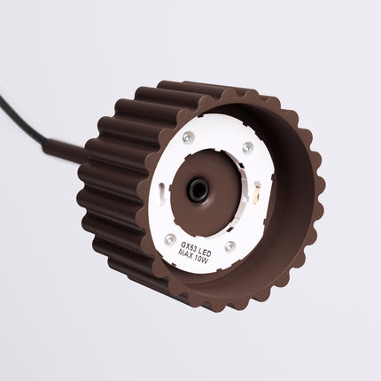 Suspension Aura brun chocolat, détail des cannelures