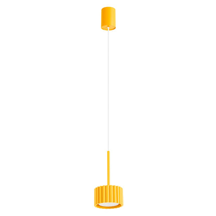 Suspension Aura jaune ambré, packshot sur fond blanc