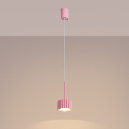 Suspension Aura rose poudré, lumière allumée