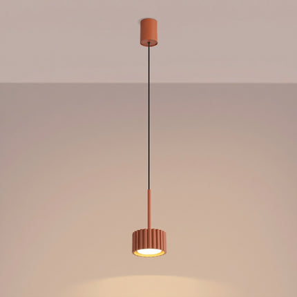 Suspension Aura rouge ocre, lumière allumée