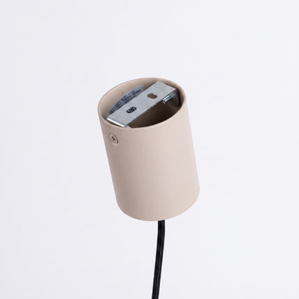Suspension Aura taupe, détail de la fixation