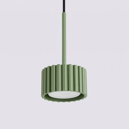 Suspension Aura Aluminium Cannelé Vert Olive (GX53), vue de détail