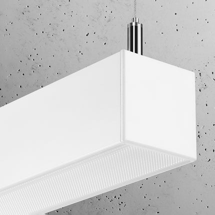 Détail de l'embout carré en aluminium blanc de la suspension barre moderne LED