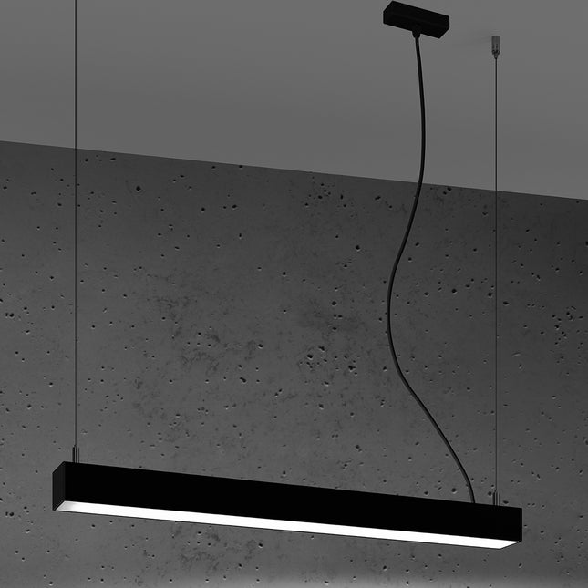Suspension barre moderne LED noire allumée de face, diffuseur opale lumineux homogène