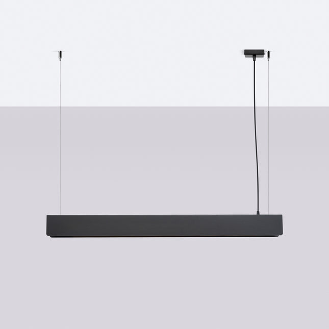 Suspension barre moderne noire en acier vue de face sur fond gris