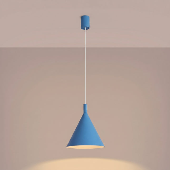 Suspension Bergen cône 25 cm bleu ciel, lumière allumée