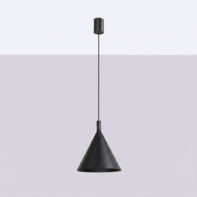 Suspension Bergen Cône 25 cm en Acier Noire, vue en situation