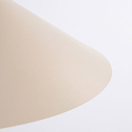 Suspension Bergen Cône Large 40 cm en Acier Beige, packshot de trois quarts