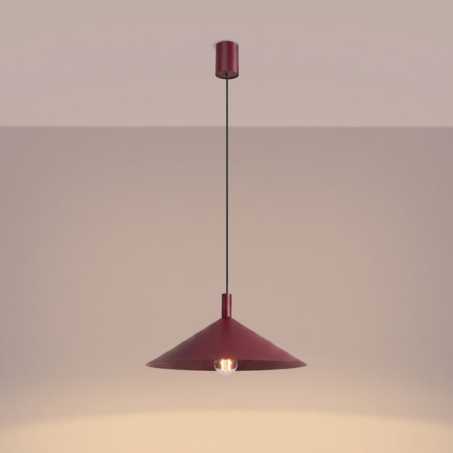 Suspension Bergen cône large 40 cm bordeaux, lumière allumée