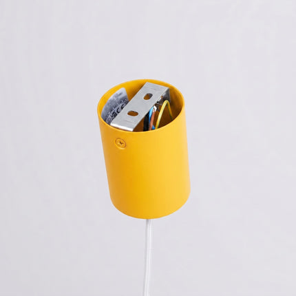 Suspension Bergen cône large 40 cm jaune ambré, détail de la rotule