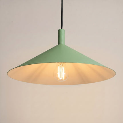 Suspension Bergen cône large 40 cm vert sauge, vue de détail du cône