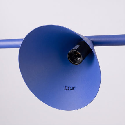 Suspension Bergen poutre 4 cônes 122 cm bleu outremer, détail de la platine