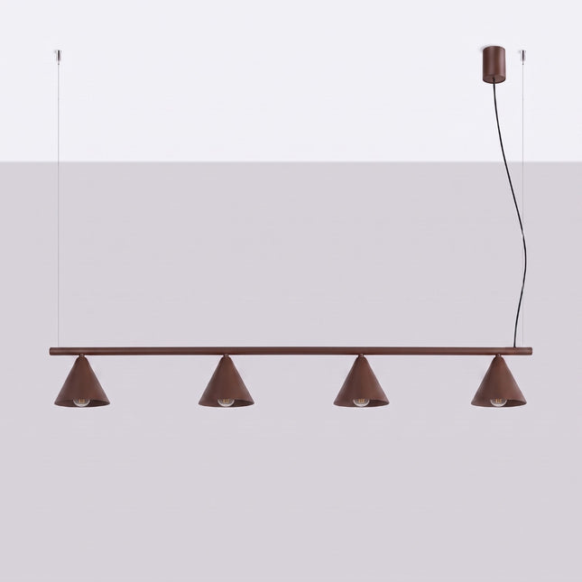 Suspension Bergen poutre 4 cônes 122 cm brun chocolat, vue en situation sur fond clair