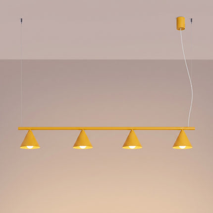 Suspension Bergen poutre 4 cônes 122 cm jaune ambré, lumière allumée
