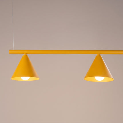 Suspension Bergen poutre 4 cônes 122 cm jaune ambré, vue de détail du cône