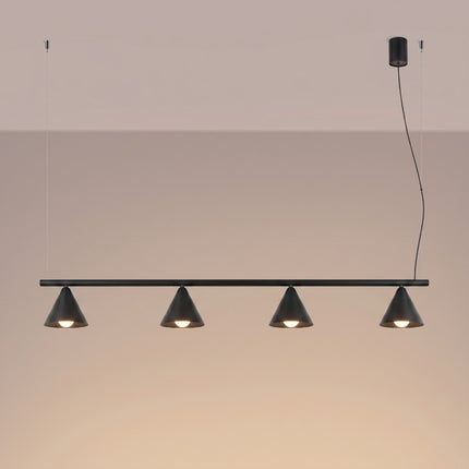 Suspension Bergen Poutre 4 Cônes 122 cm en Acier Noire, lumière allumée
