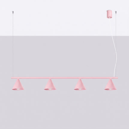 Suspension Bergen poutre 4 cônes 122 cm rose poudré, vue en situation sur fond clair