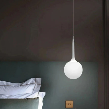Suspension boule verre LED italienne fixée au plafond