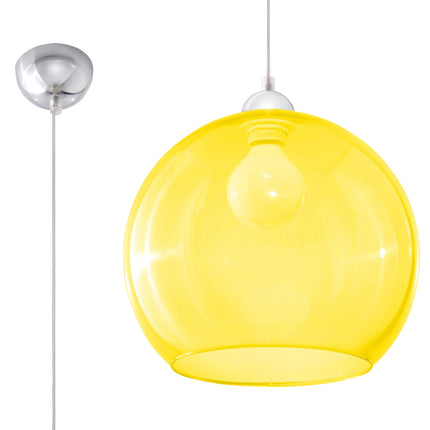 Suspension Bulle en verre jaune présentée seule sur fond neutre