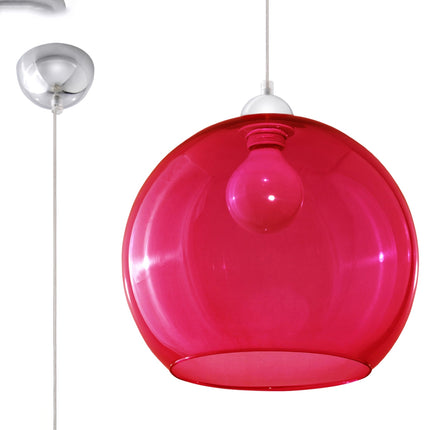 Suspension Bulle en verre rouge présentée seule sur fond neutre