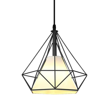Suspension cage diamant filaire noire avec abat-jour tissu intérieur, sur fond clair