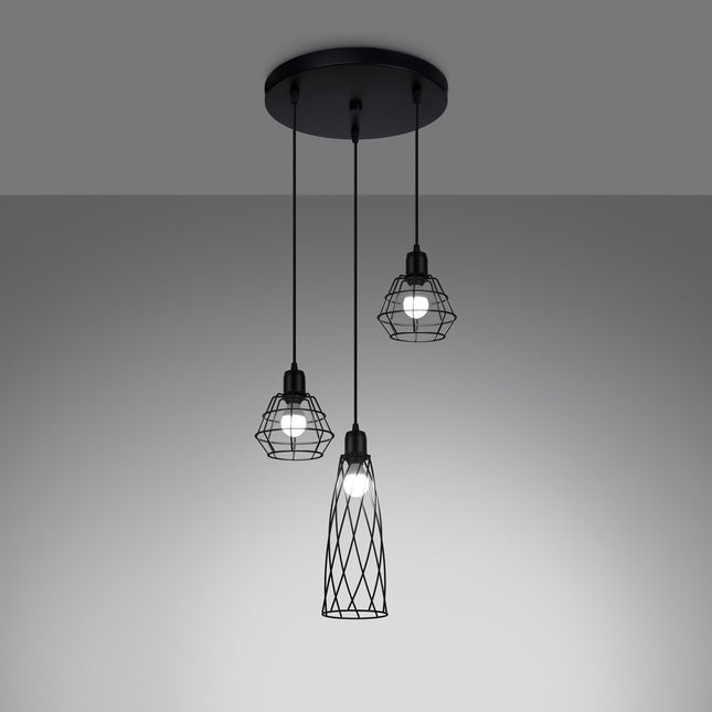 Suspension Cage Moderne 3 lumières noire vue de face, ampoules visibles à travers les cages