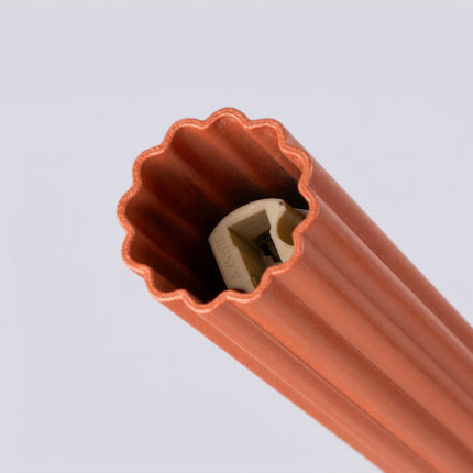 Suspension Cannelée 1 Lumière acier ocre rouge, packshot de trois quarts