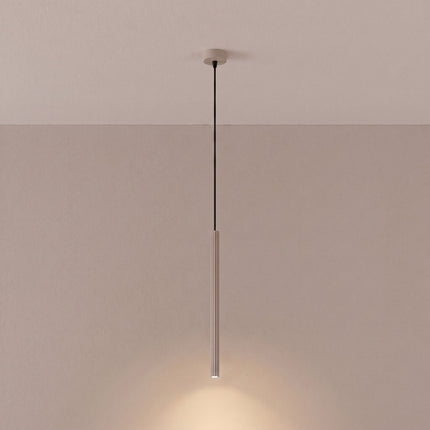 Suspension Cannelée 1 Lumière acier taupe allumée, faisceau resserré