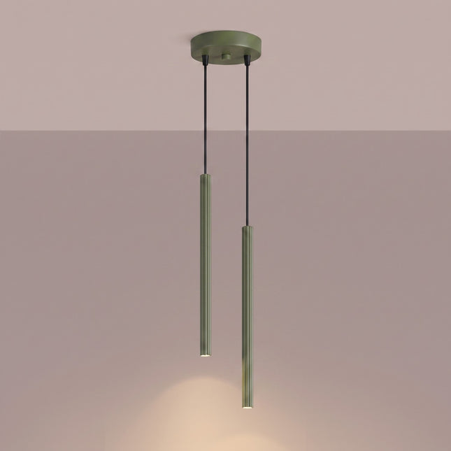 Suspension Cannelée 2 Lumières acier vert olive allumée, faisceau resserré