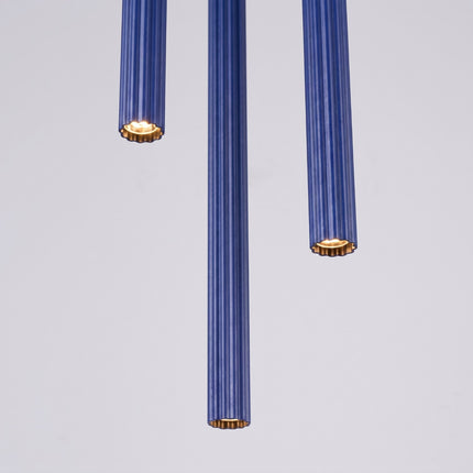 Suspension Cannelée 3 Lumières acier bleu outremer, mécanisme et platine de montage