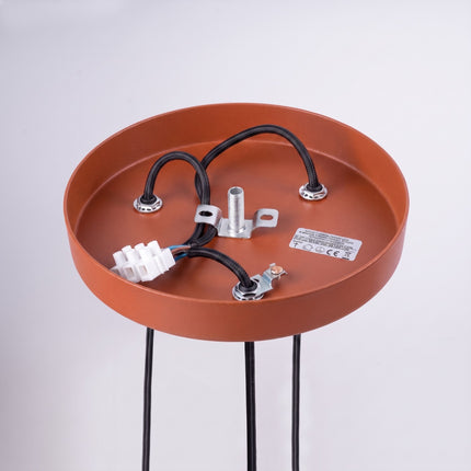 Suspension Cannelée 3 Lumières acier ocre rouge, vue de détail des stries